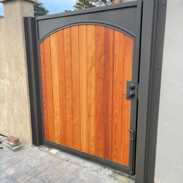 Privacy gate