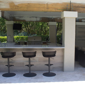 Outdoor Kitchen