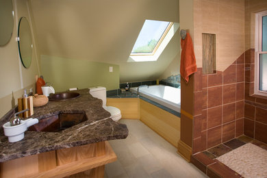 Example of a trendy bathroom design in Minneapolis