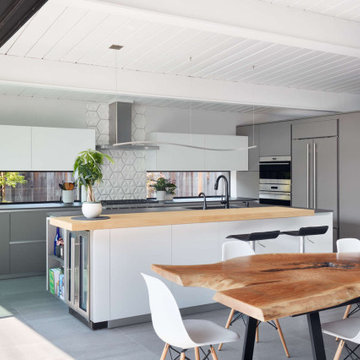Indoor-Outdoor Eichler