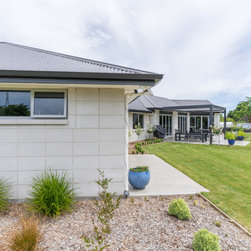 Premier Mansion Brick in White - Products