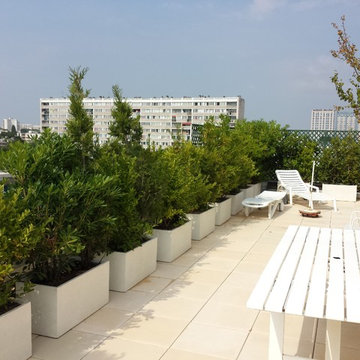 Projet d'aménagement d'une grande terrasse au dernier étage d'un immeuble