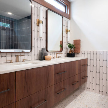 Sophisticated Mid-Century Primary Bathroom