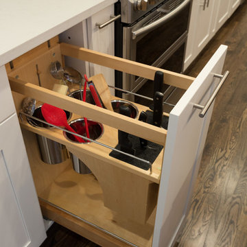 Contemporary Kitchen Remodel: Closeups
