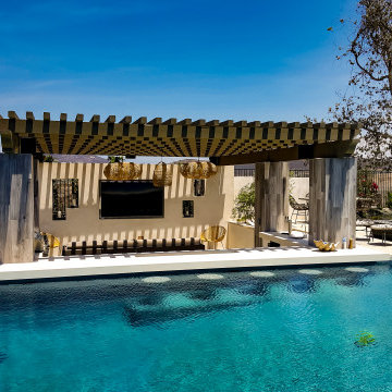 Outdoor Entertainment and Massive Pool