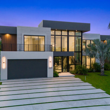 STAGGERED DESIGNER CONCRETE SLABS DRIVEWAY & FLOATING PORCH