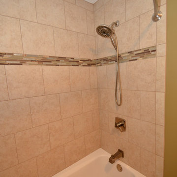 Busse Hall bath with tub bench