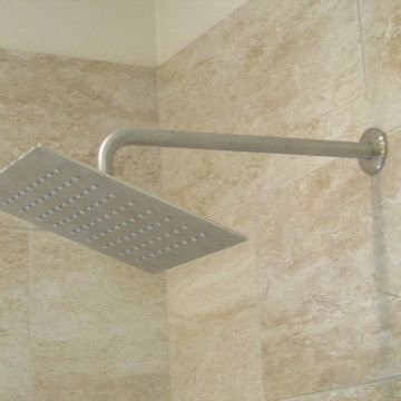 V. L. C. master bath
