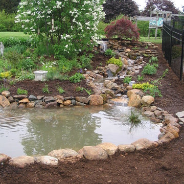 New Pond w/2 Streams - Wallingford