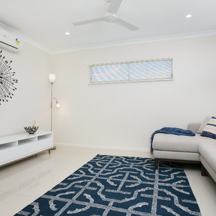 Home theater - modern home theater idea in Cairns