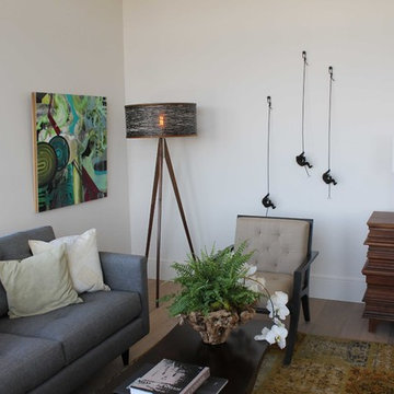 Sinuous Floor Lamp