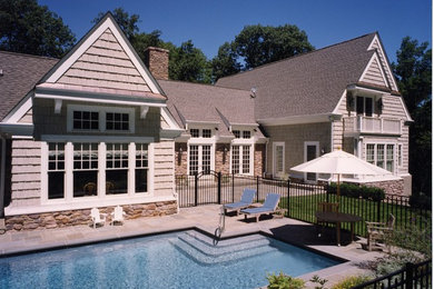 Inspiration for a timeless exterior home remodel in New York
