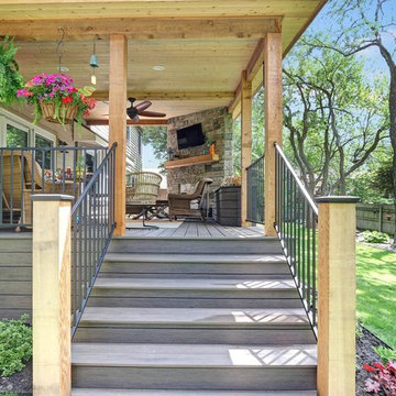 Beautiful Olathe Covered Deck