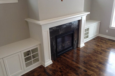 Example of a cottage family room design in Minneapolis
