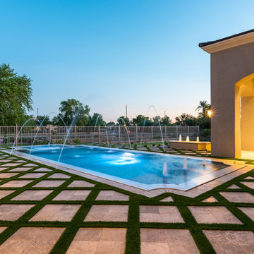 Glowing Pool and Spa Design