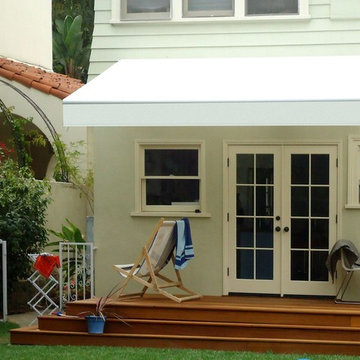 Retractable Awning Deck Shade