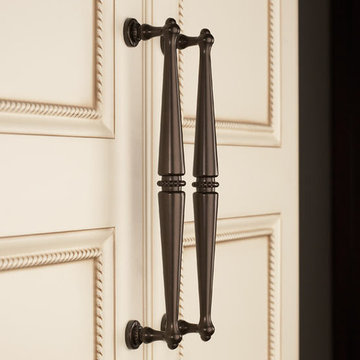 Top Knobs Cabinet & Bath Hardware
