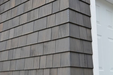 Craftsman exterior home idea in Vancouver