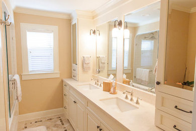 Elegant bathroom photo in San Francisco