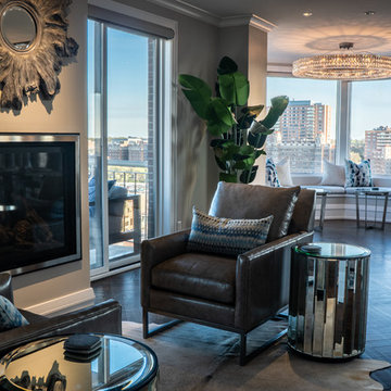 Plaza Condo - Fireplace Seating
