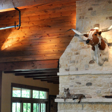Canyon Lake Icehouse