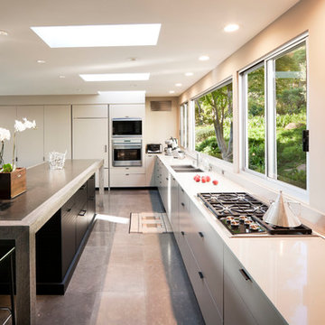 Modern Montecito Home in the Woods