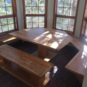 Conifer Dining Nook