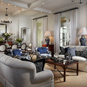 Courtyard Estate With Guest House