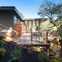 6835 Oakwood