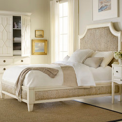 Somerset Bay Royal Bay Water Hyacinth Bed - Furniture