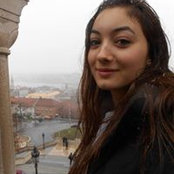 Eliana Yangs foto