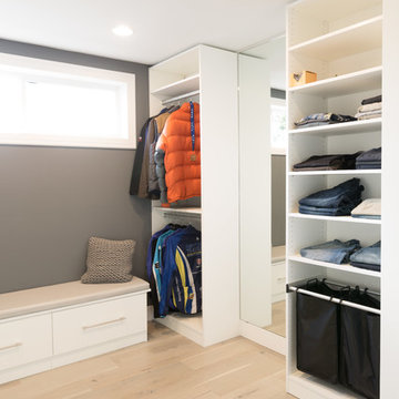 Contemporary Master Suite