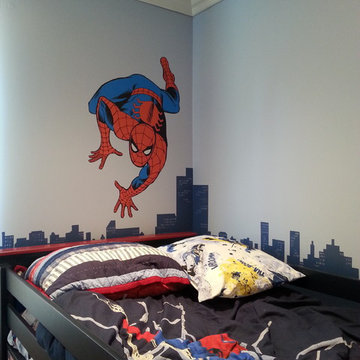 "Super heroes fantasy" for a 4 years old boy
