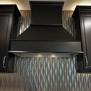 Rich, Elegant Kitchen
