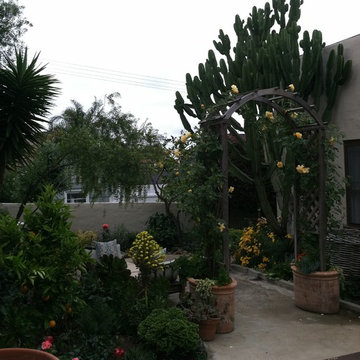 Spanish Colonial Revival Garden | Mission Hills