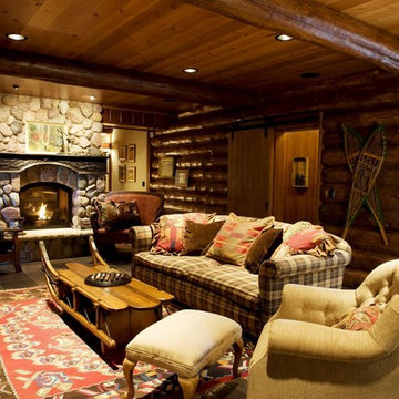 Traditional Log Lodge