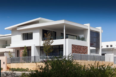 Design ideas for a contemporary exterior in Perth.