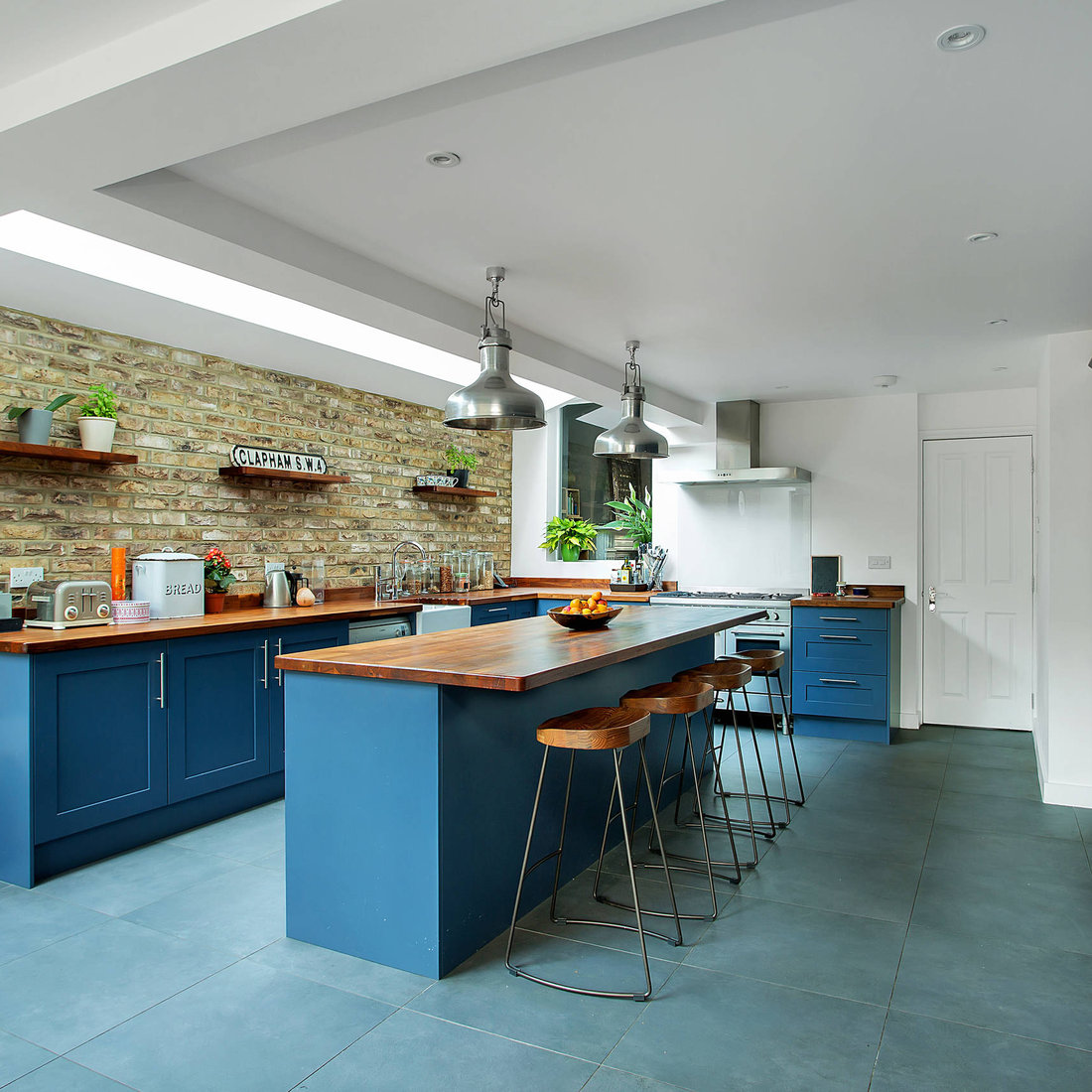 Leppoc Road, SW4