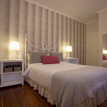 DECORATING WITH LARA VILLAVERDE