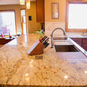 Pop Up Outlets On Kitchen Counter