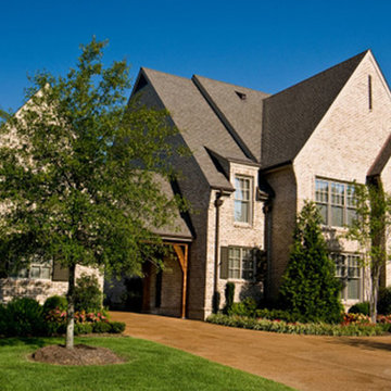 Cherokee Old Orleans Antique Home