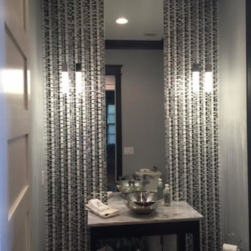 Bathroom/Laundry Room