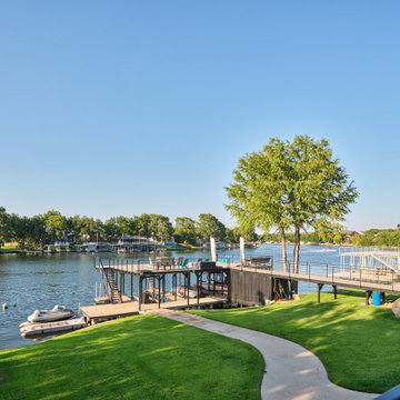 Contemporary Ranch Kingsland