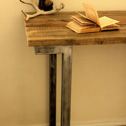 Reclaimed Wood Bar Pub Table - Indoor Pub And Bistro Tables