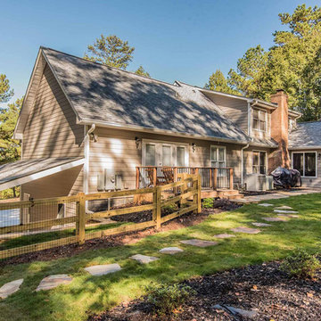 Dynamic Master Suite, Sunroom and Garage in Marietta