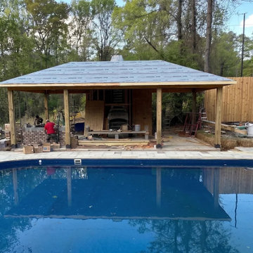 Outdoor Kitchen