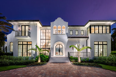 Inspiration for a timeless exterior home remodel in Miami