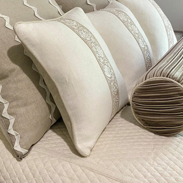 Bedding & Pillows