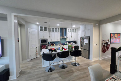 Kitchen photo in Austin