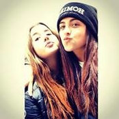 Reyna Miserachi's photo